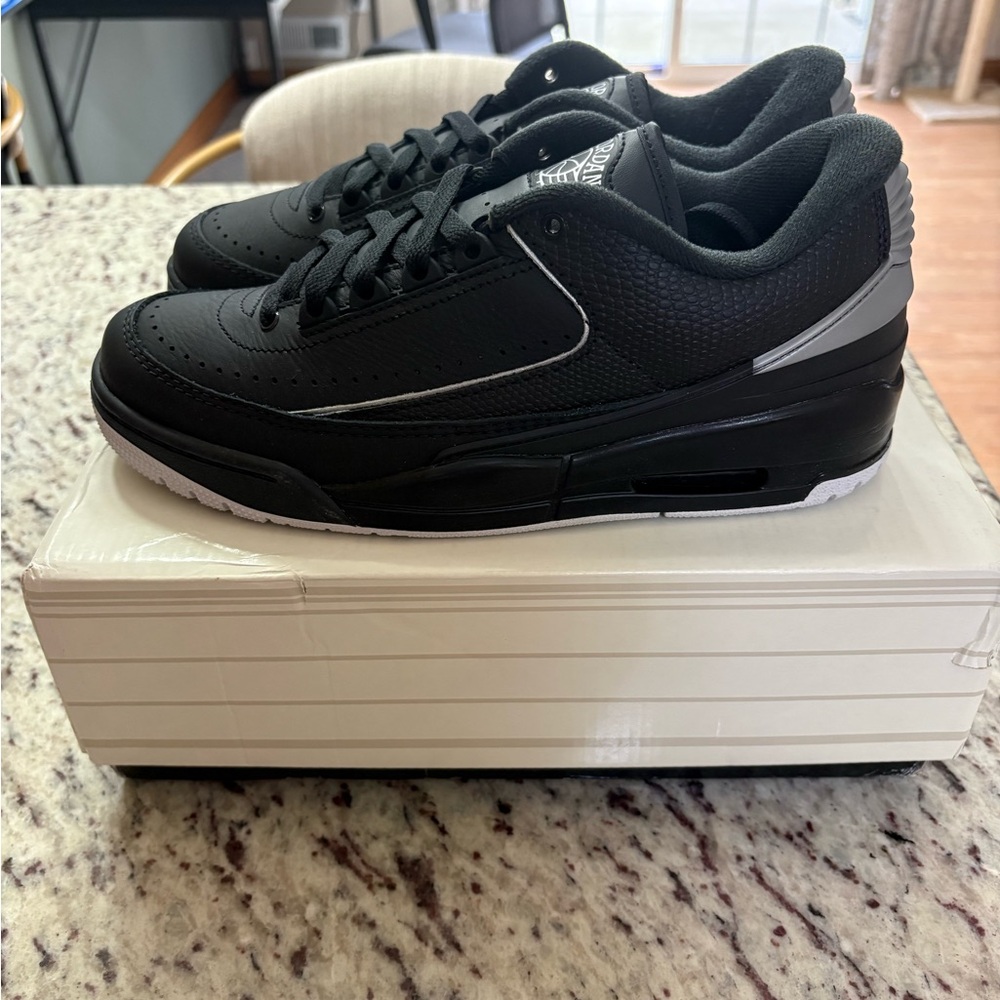 Brand New Men's Size 8 Black Nike Air Jordan 2/3 Black w/ Metallic Silver